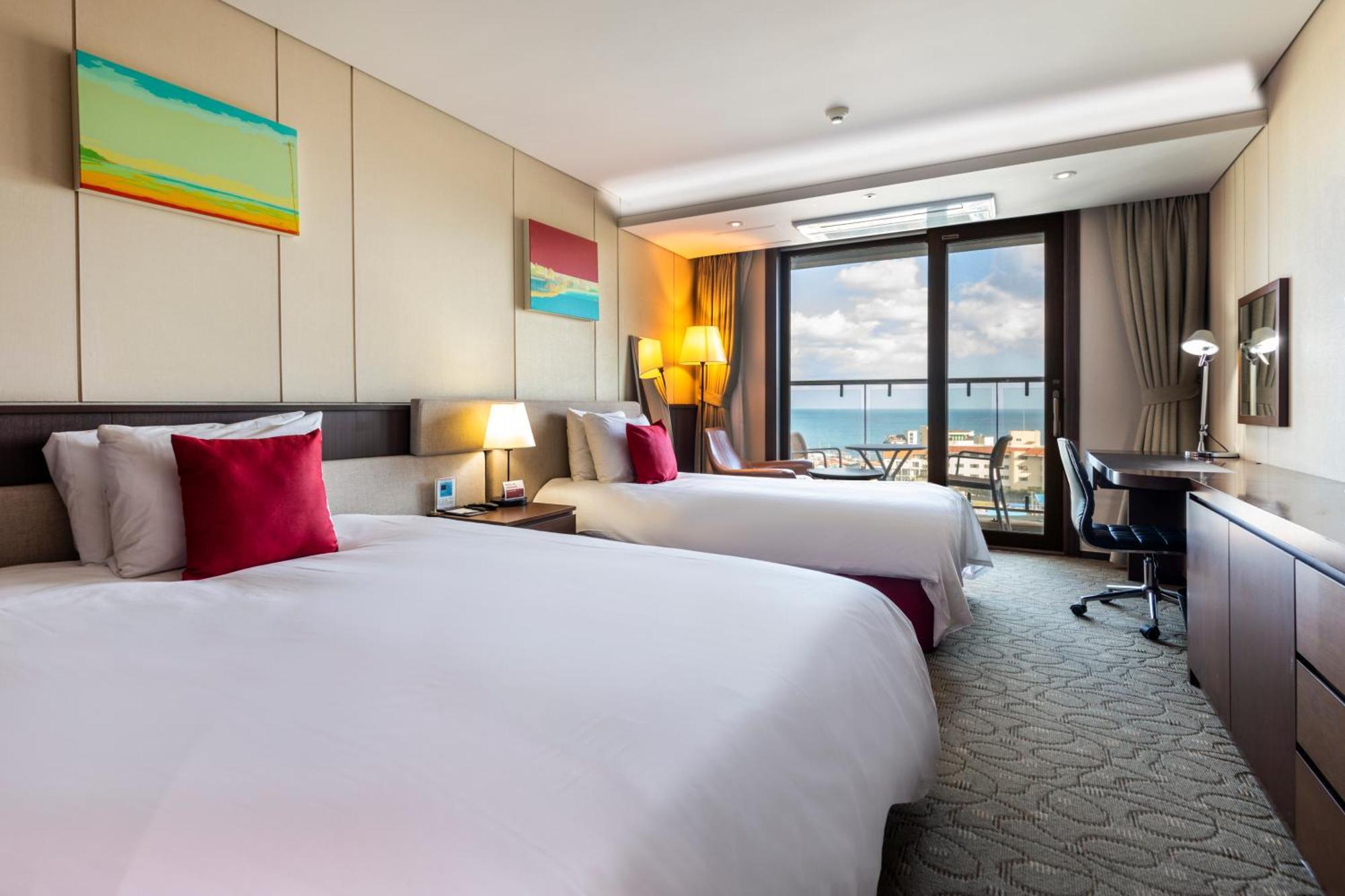 Ramada By Wyndham Jeju Hamdeok酒店 外观 照片