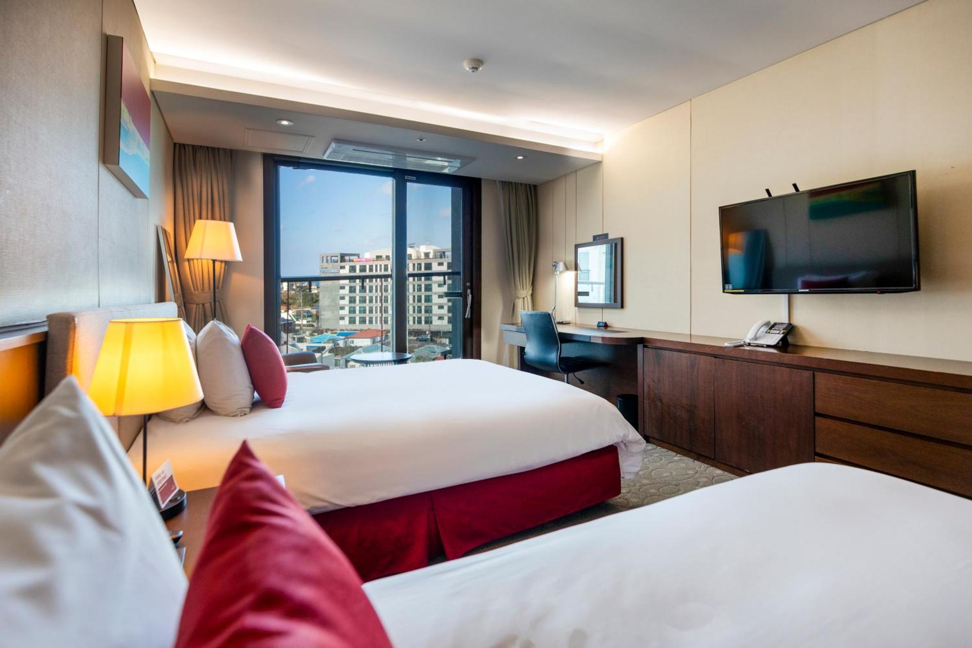 Ramada By Wyndham Jeju Hamdeok酒店 外观 照片