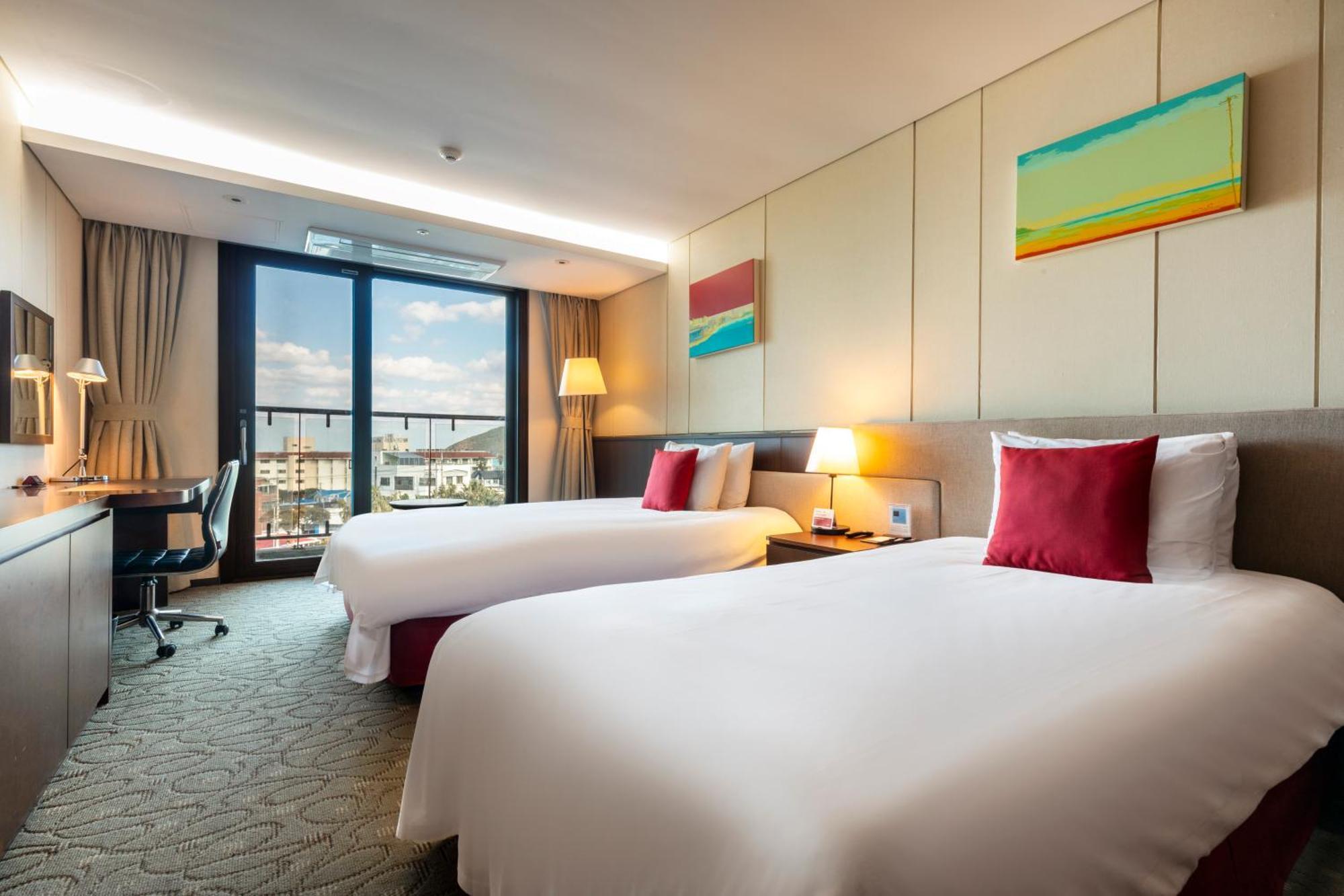Ramada By Wyndham Jeju Hamdeok酒店 外观 照片