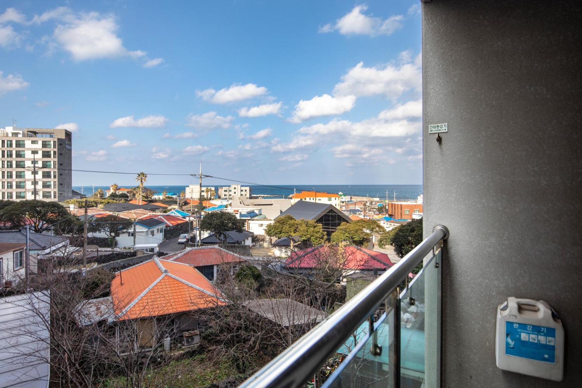 Ramada By Wyndham Jeju Hamdeok酒店 外观 照片
